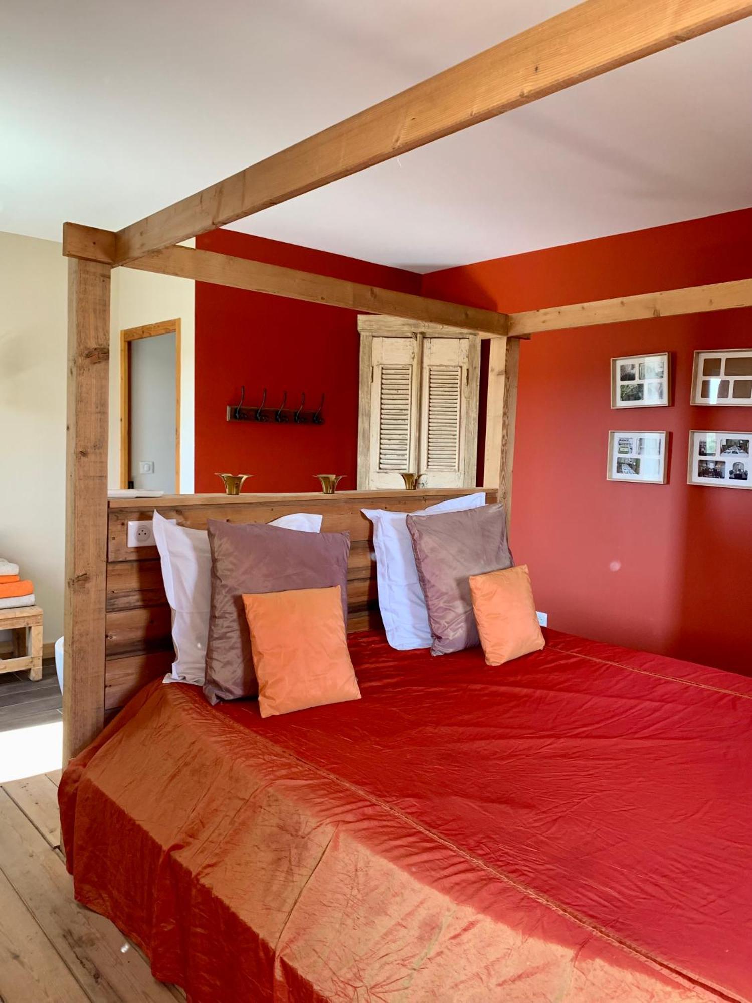 Mas Des Terres Rouges Villa Vezenobres Buitenkant foto